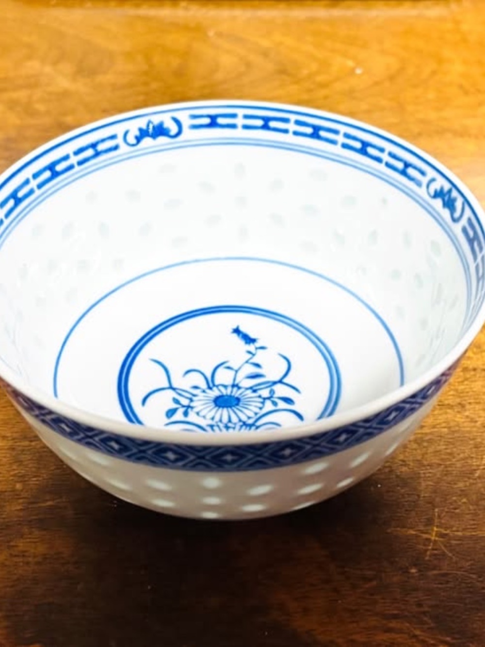 Ornate Chinese Porcelain Rice Bowl